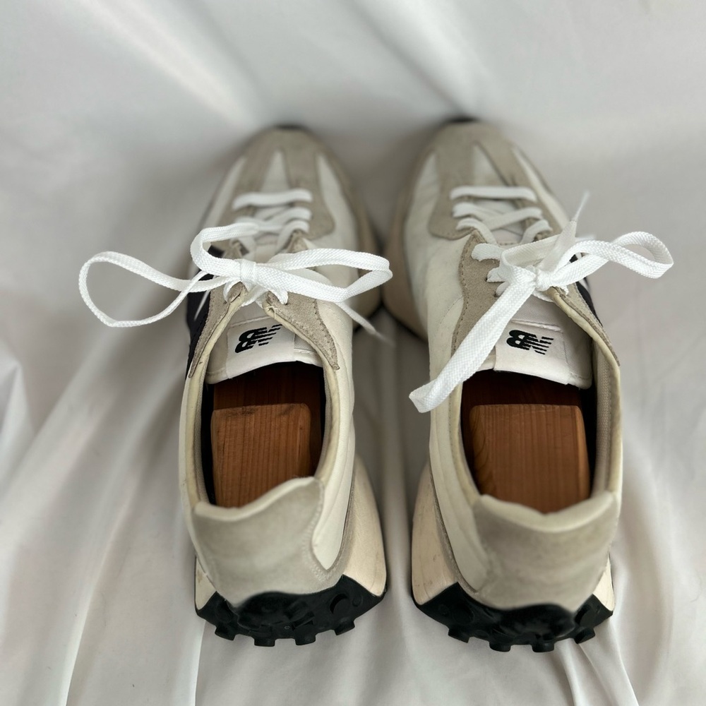 New Balance 327 Men's Retro Running Sneakers White with Black N - Picture 3 of 6